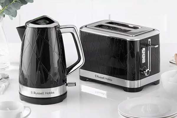Shop our range of matching kettles & toasters.